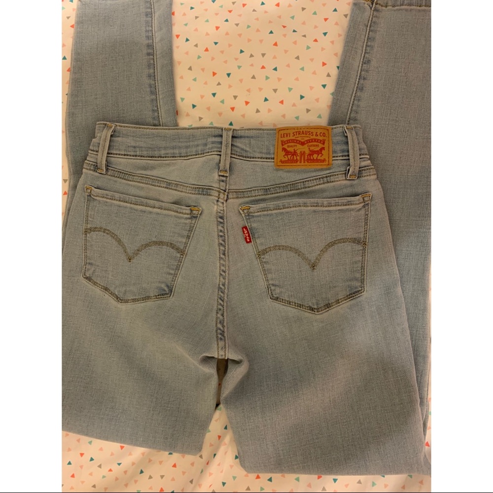 Levi’s 710 jeans - Picture 2 of 3